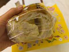 芝士粒粒法包-PAPER STONE BAKERY(天环店)