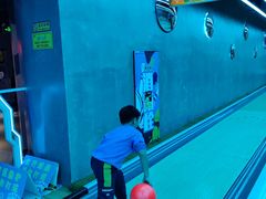-世代星球·保龄球·镭战真人CS·团建(杨浦店)
