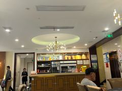 -老人和饭店(淮海中路店)