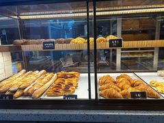 -Dough&Joe团憩(瑞虹天地月亮湾店)