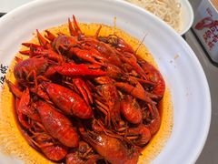 -龙巢盱眙龙虾·牛蛙·烧烤宵夜(八卦岭店)