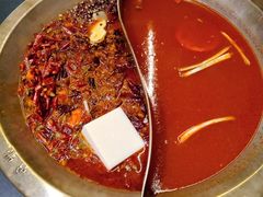 -沸炉重庆老火锅(军事博物馆店)