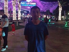 -三亚海昌梦幻海洋不夜城