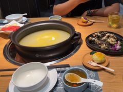 -一朵菌·野生菌探索家火锅(南亚店)