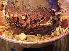 -老佛爷铜炉蛙锅(挂绿店)