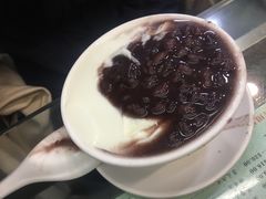 红豆双皮奶-义顺牛奶公司(庇利金街店)