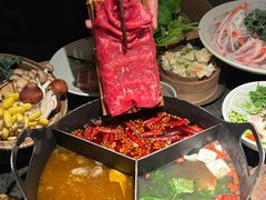 -三出山火锅(南京万象天地店)