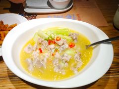 -江湖情酸菜鱼(万菱汇店)