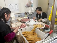 -张阿三馄饨店