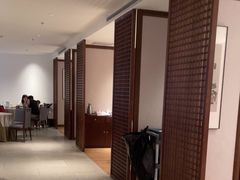 -静之湖湖畔餐厅