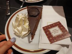 -Cafe Sacher(WIEN)