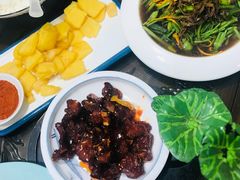 -阿鹏故事云南野生菌火锅(人民路店)