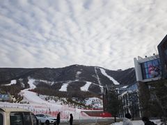 -鳌山滑雪度假区