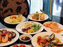 -圣丰索菲特·2 On 988 Café 自助餐厅