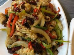 -覃记海鲜美食餐厅