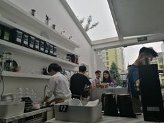 -UNI UNI(环亚凯瑟琳店)