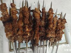 -羊家胡同·龙虾烧烤火锅(龙汇路店)