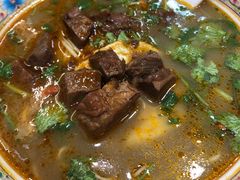 -金杨拉面王小吃面馆·牛三宝面·红烧牛肉粉
