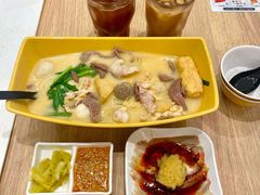-谭仔米线(皇庭广场店)