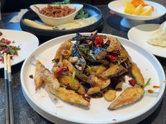 -五谷丰登农家院·地道胶东菜·海鲜烧烤(威海店)