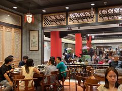 -龙悦湾酒家·八阵鱼生·渔人码头店