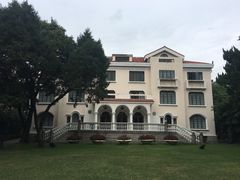 -上海安亭别墅花园酒店