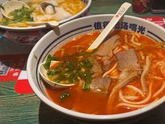 -鑫花溪牛肉米粉(东环大润发店)