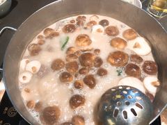 -捞王锅物料理(上海世茂广场店)