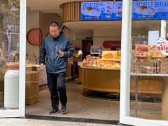 -万利隆·活力烘焙(人民路店)