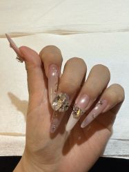 -LynLyn琳林美甲美睫