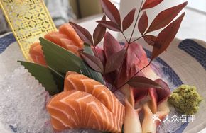 Caramelized Salmon Box Press