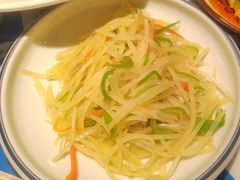 -川流不息·地道川菜·小龙虾(新松江路店)