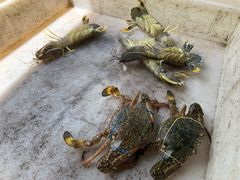 -Thiw Soen Seafood Restaurant