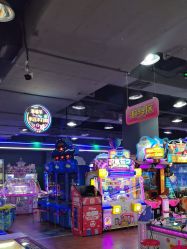 -菲菲羊乐园(临平银泰城店)