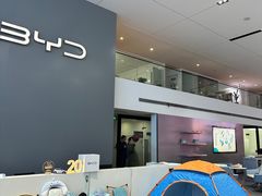 -比亚迪上海弘仁4S(杨浦店)