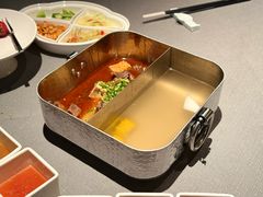 -左庭右院鲜牛肉火锅黑金店(陆家嘴中心店)