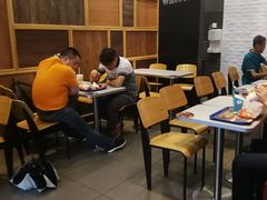-汉堡王(EAC欧美中心店)