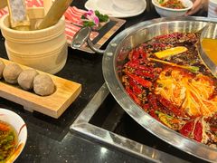 -百年川椒重庆老火锅(光谷店)