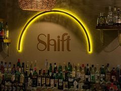 -Shift cocktail bar鸡尾酒吧