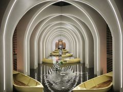 -涨巢·潮玩水疗局