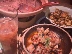 -吃饭皇帝大土家民族菜(正大广场店)