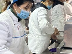 -芳婆糕团店(王府大街店)