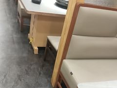 -啊美丽炭火烤肉(滑翔一店)
