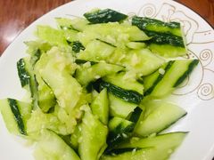 -胡子饮食店