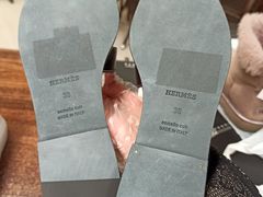 -爱革·洗衣改衣·洗鞋修鞋·洗包修包·奢侈品护理(缤谷广场店)