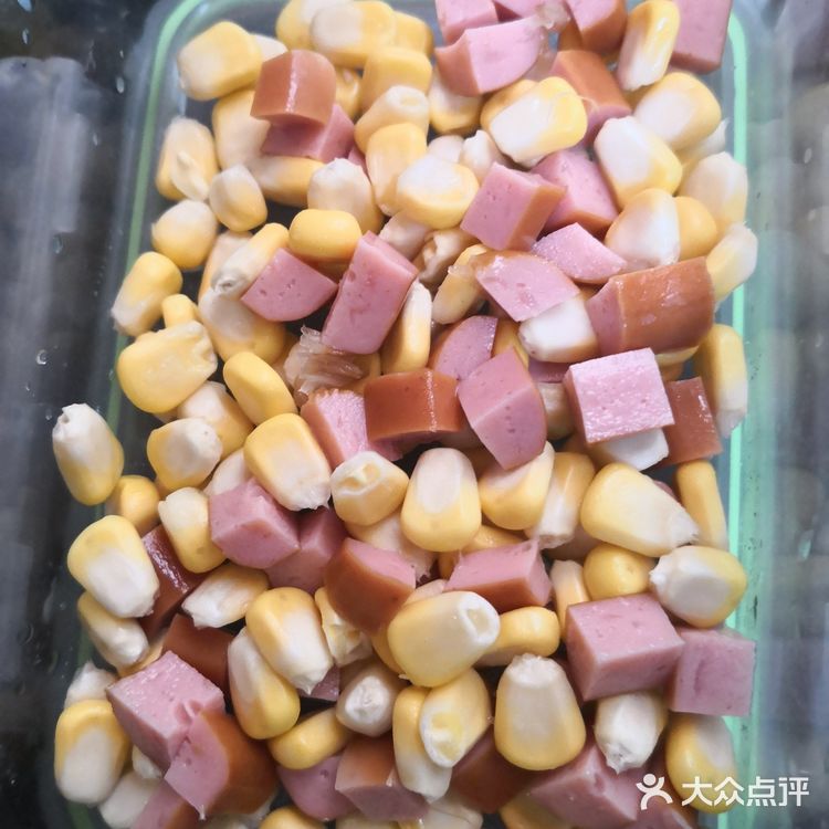 厨房大作战日常菜谱之火腿肠玉米粒炒饭