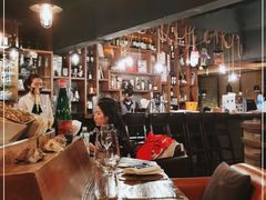-斯普汇生蚝牛排馆(中骏世界城店)