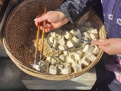 -仓桥直街臭豆腐