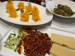 -鱼翅楼·津派砂锅鱼翅(水上公园店)