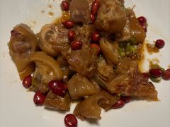 -蝴蝶里·粤菜·点心(滨江龙湖店)
